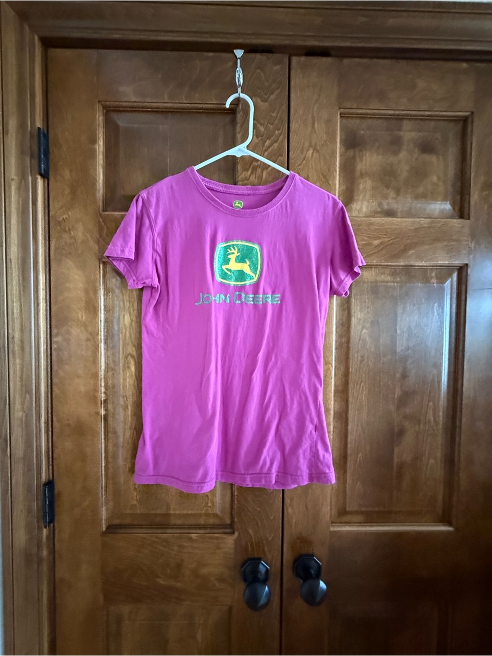 John Deere Women’s Pink Crew Neck Short Sleeve Tee - Size Medium